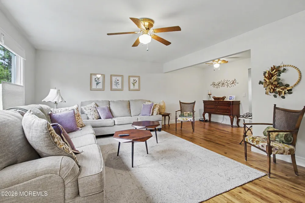 120 Algonquin trl. Brick, NJ 08724