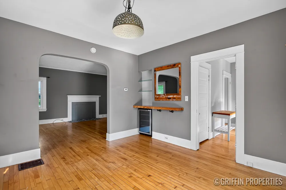 360 Carlton Avenue SE Grand Rapids City, MI 49506