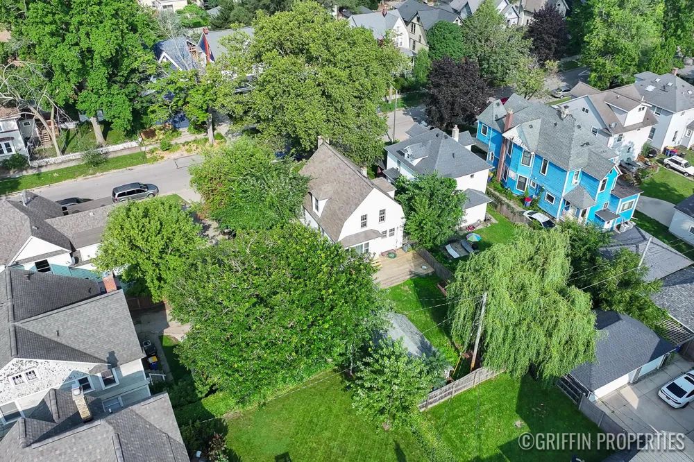 360 Carlton Avenue SE Grand Rapids City, MI 49506