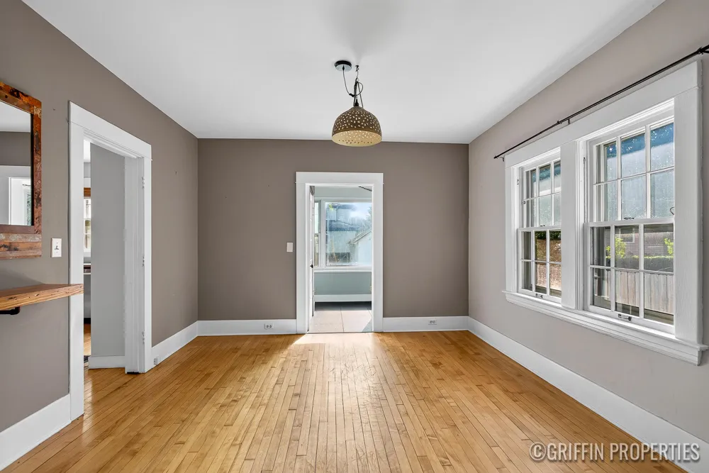 360 Carlton Avenue SE Grand Rapids City, MI 49506