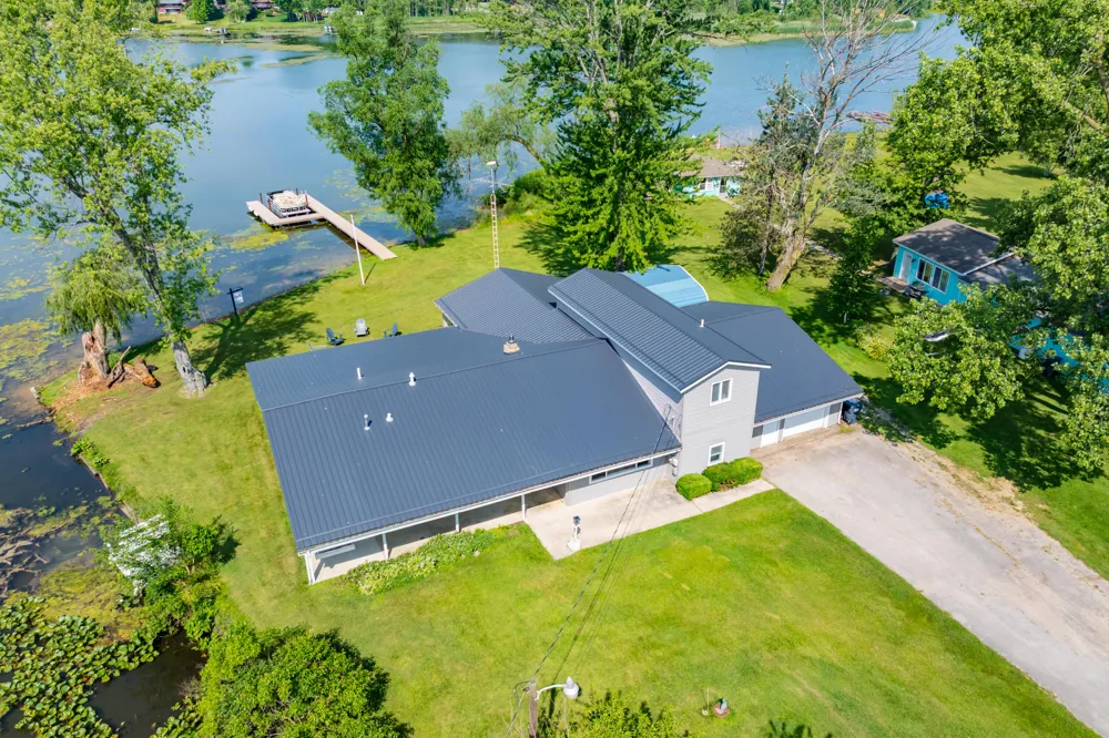48930 68th Street Hartford Township, MI 49057