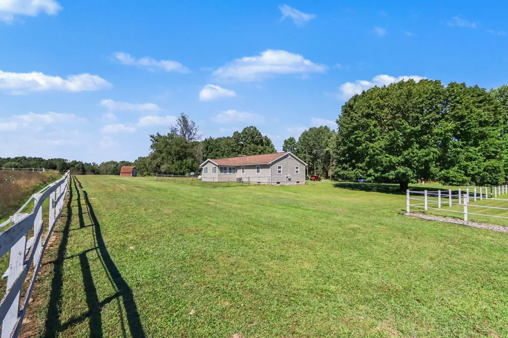 23275 Uldriks Drive Bedford Charter Township, MI 49017