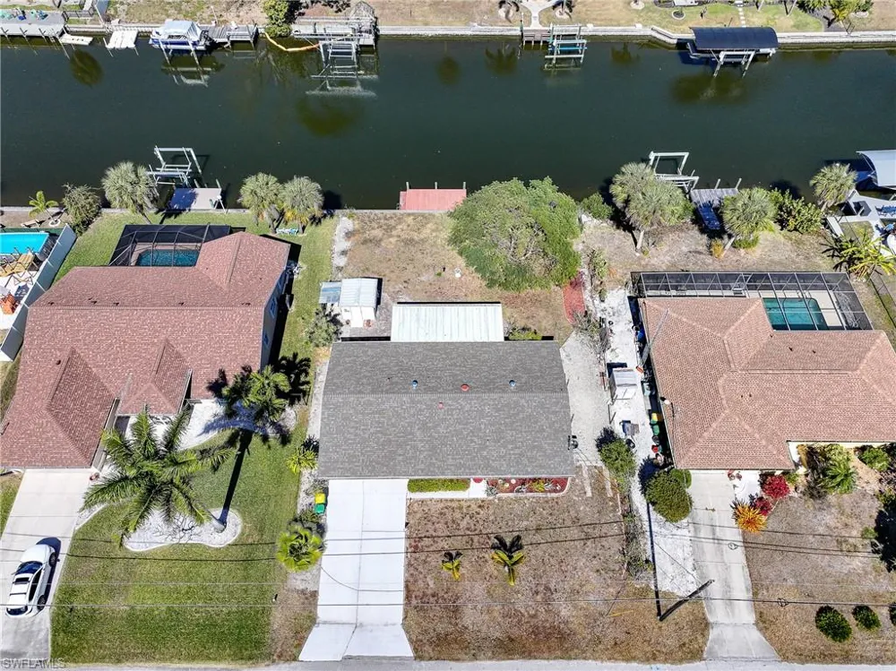 18366 Burkholder Circle Port Charlotte, FL 33948