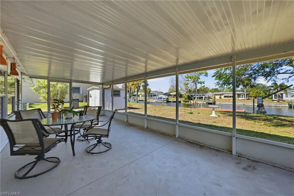 18366 Burkholder Circle Port Charlotte, FL 33948
