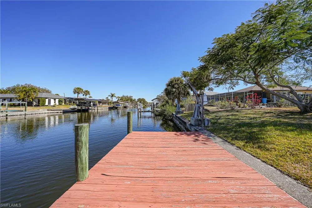 18366 Burkholder Circle Port Charlotte, FL 33948