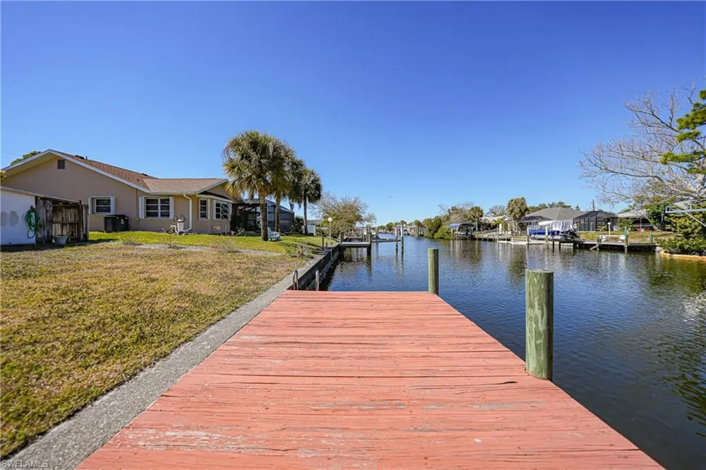 18366 Burkholder Circle Port Charlotte, FL 33948