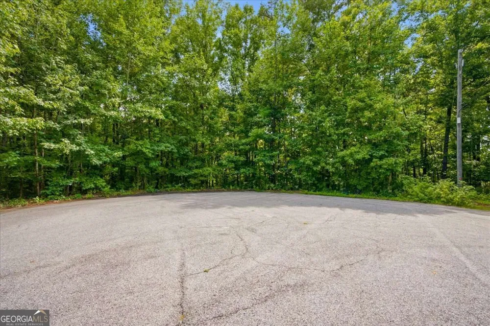 194 Gina DR Carrollton, GA 30116