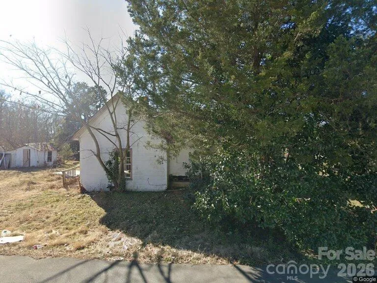 102 Grand Avenue Norlina, NC 27563