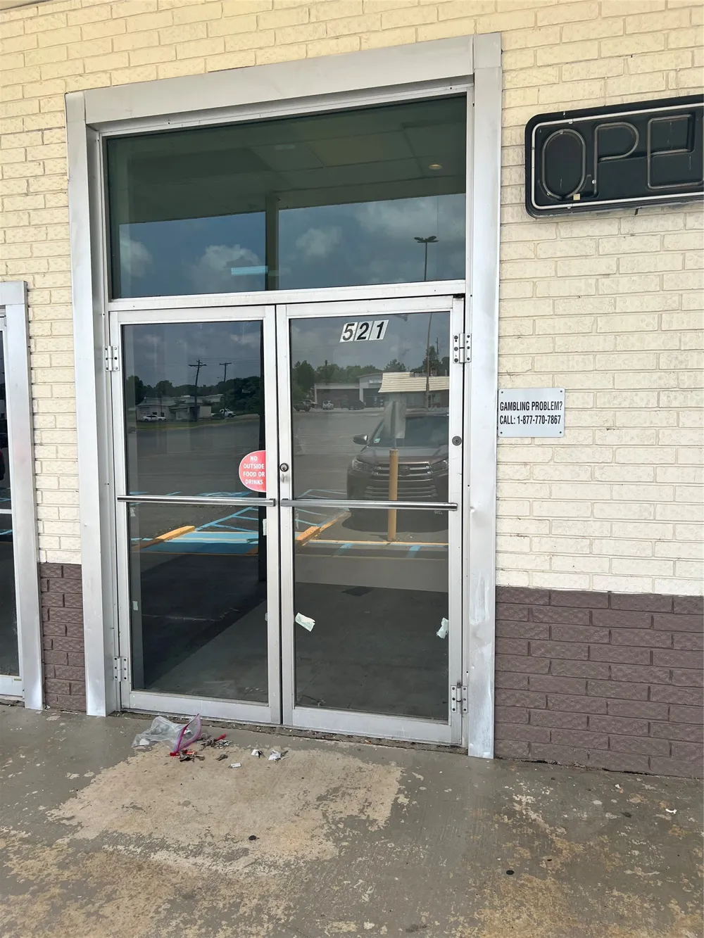 521 S Main Street Springhill, LA 71075