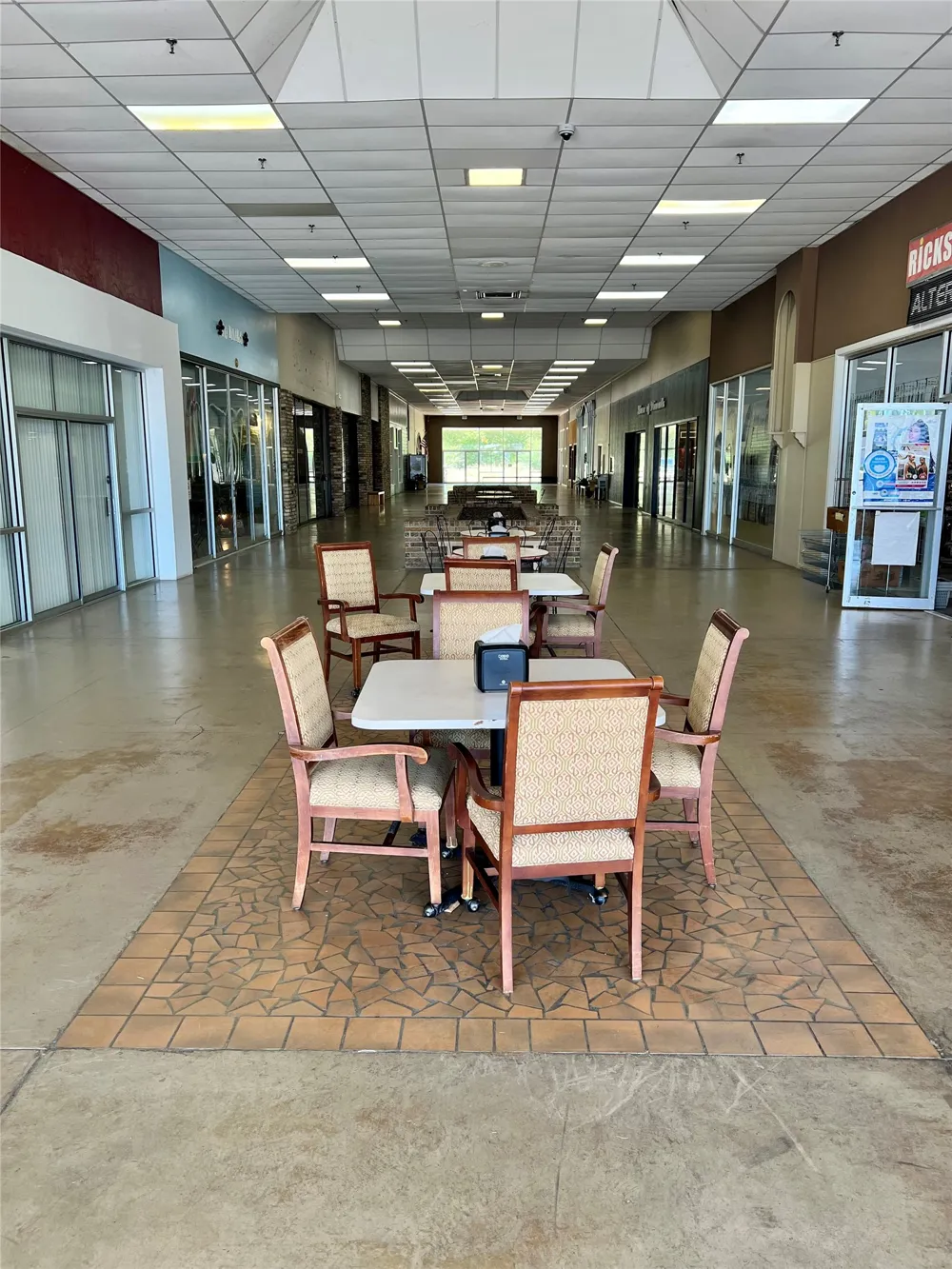 521 S Main Street Springhill, LA 71075