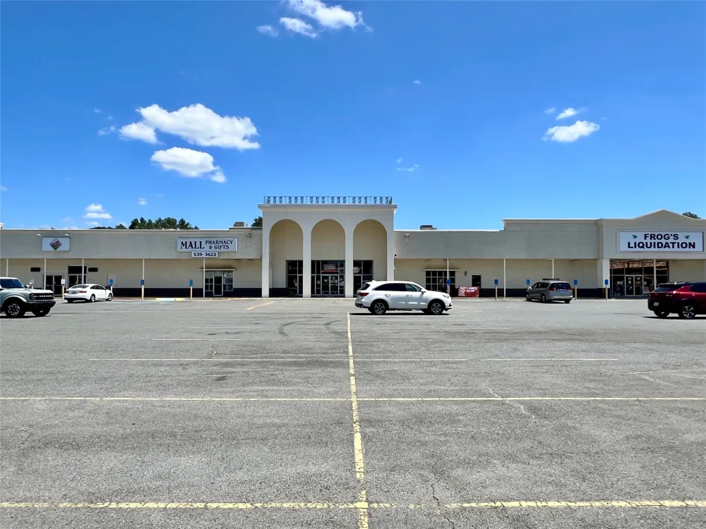 519 S Main Street Springhill, LA 71075