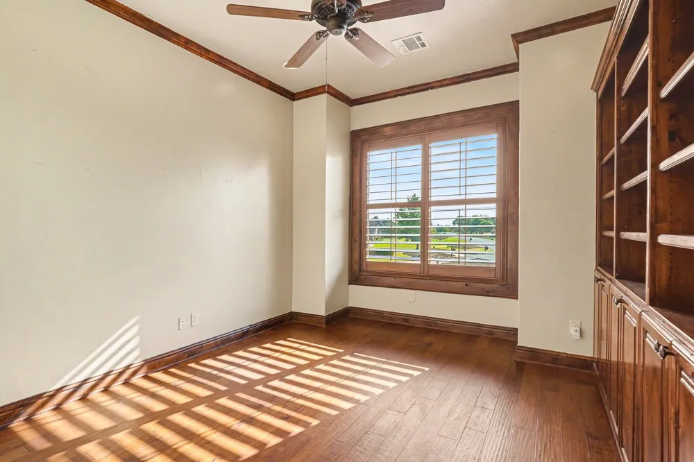 6909 Heritage Oaks Drive Mansfield, TX 76063