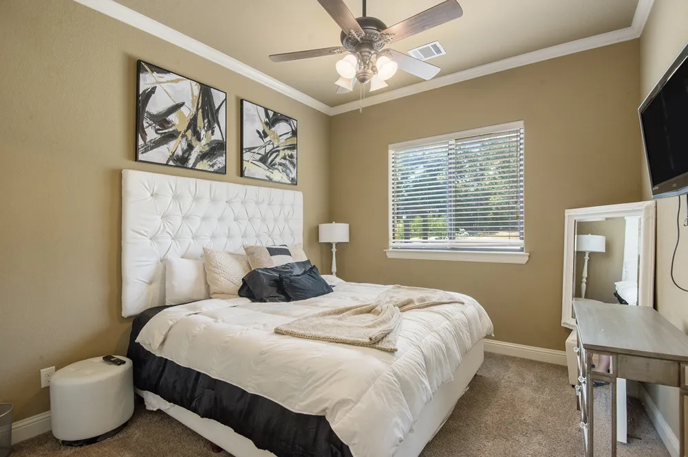 6909 Heritage Oaks Drive Mansfield, TX 76063