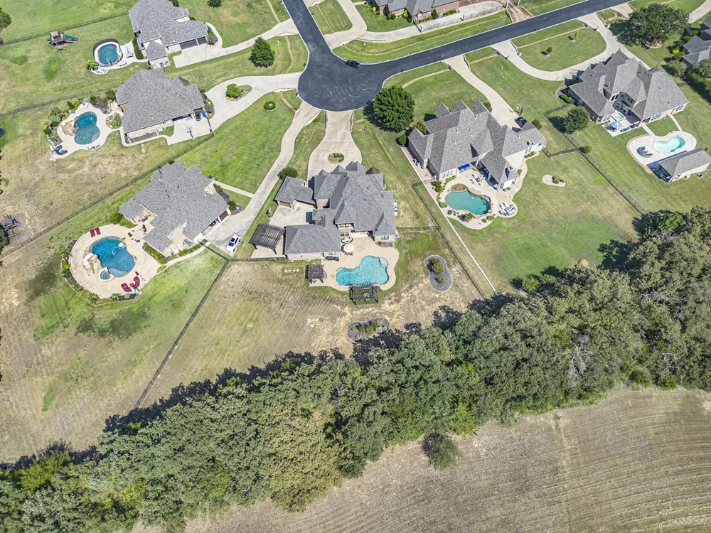 6909 Heritage Oaks Drive Mansfield, TX 76063