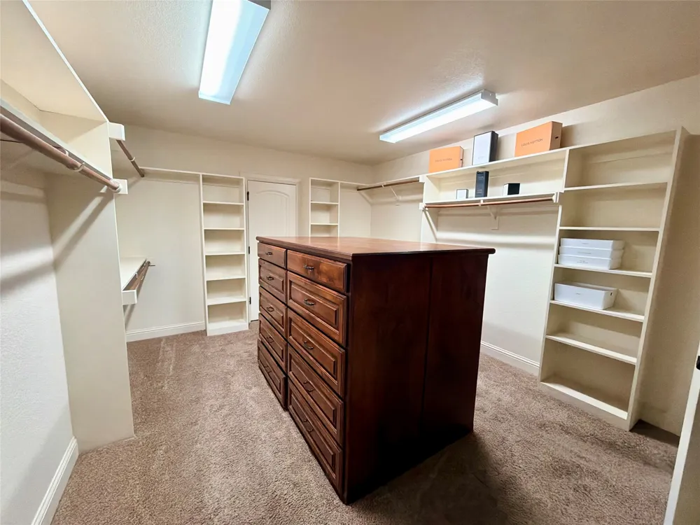 6909 Heritage Oaks Drive Mansfield, TX 76063