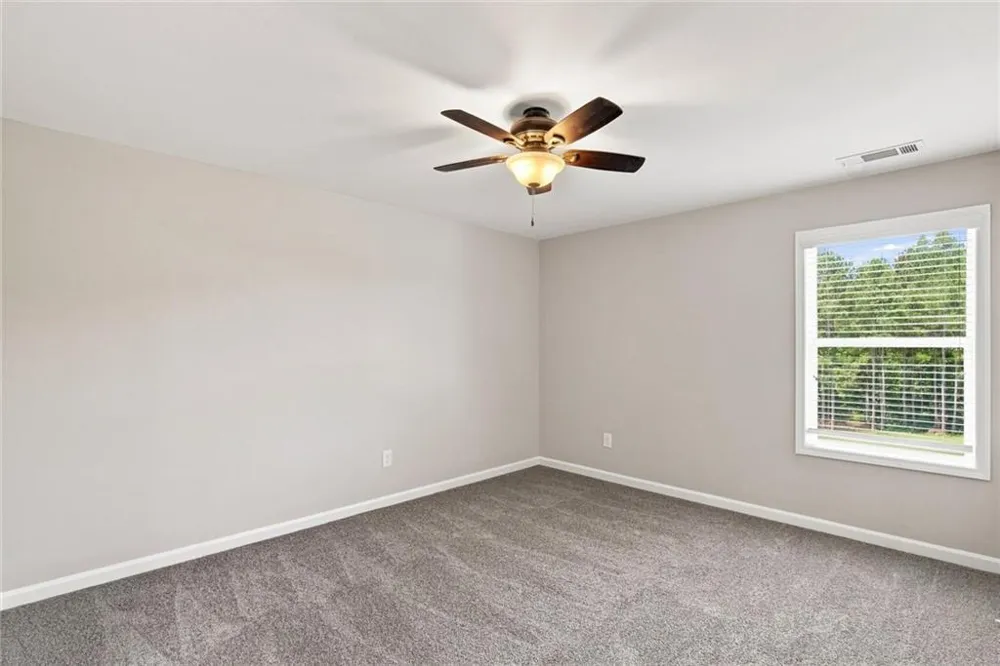 360 May Lane Carnesville, GA 30521