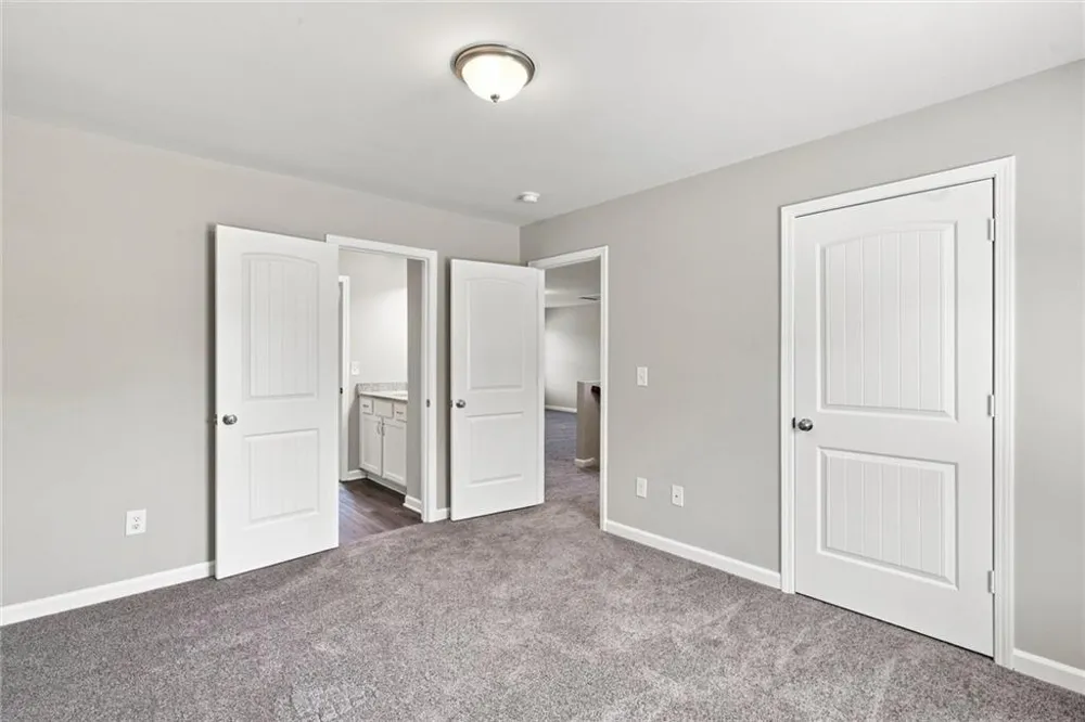 360 May Lane Carnesville, GA 30521