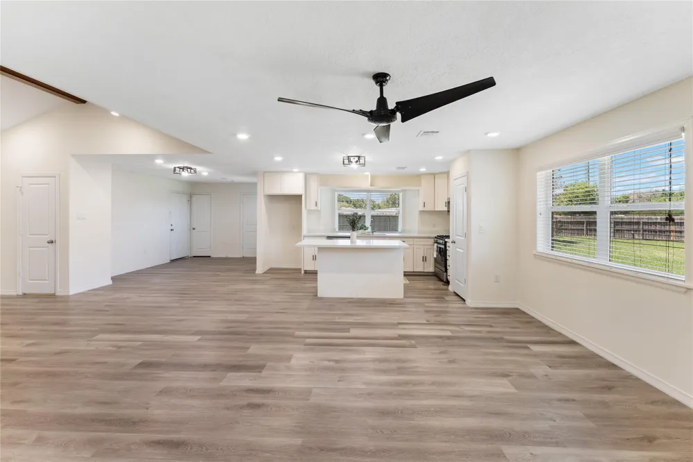 4602 Sheffield Court Pasadena, TX 77504
