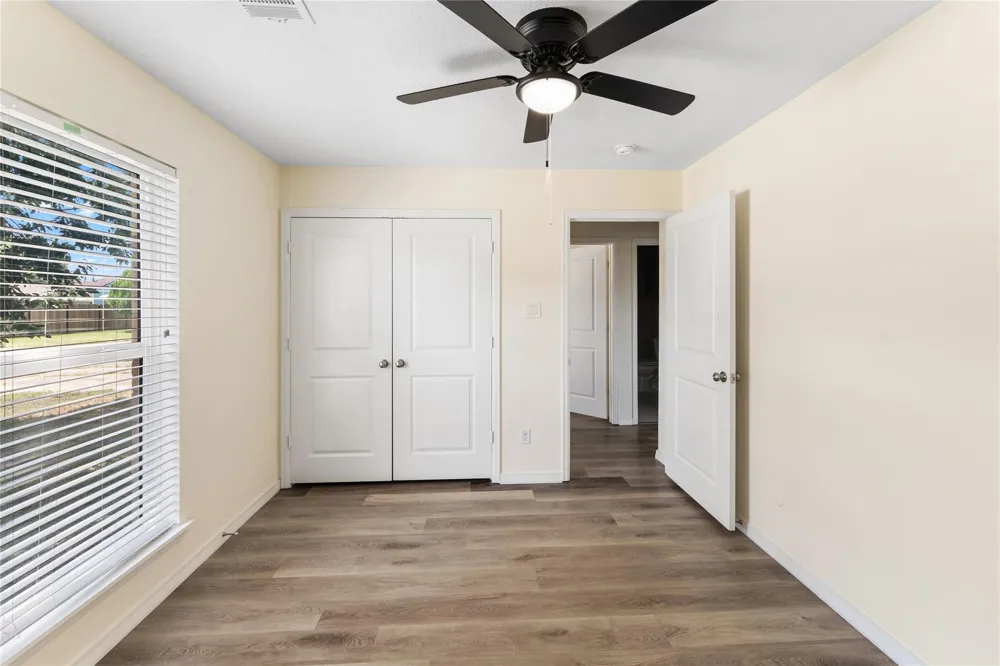 4602 Sheffield Court Pasadena, TX 77504