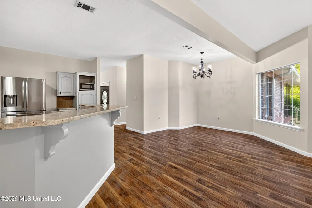 416 W Lamar Avenue Poplarville, MS 39470