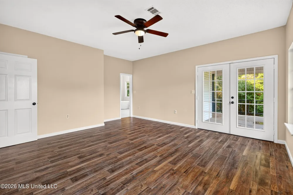 416 W Lamar Avenue Poplarville, MS 39470
