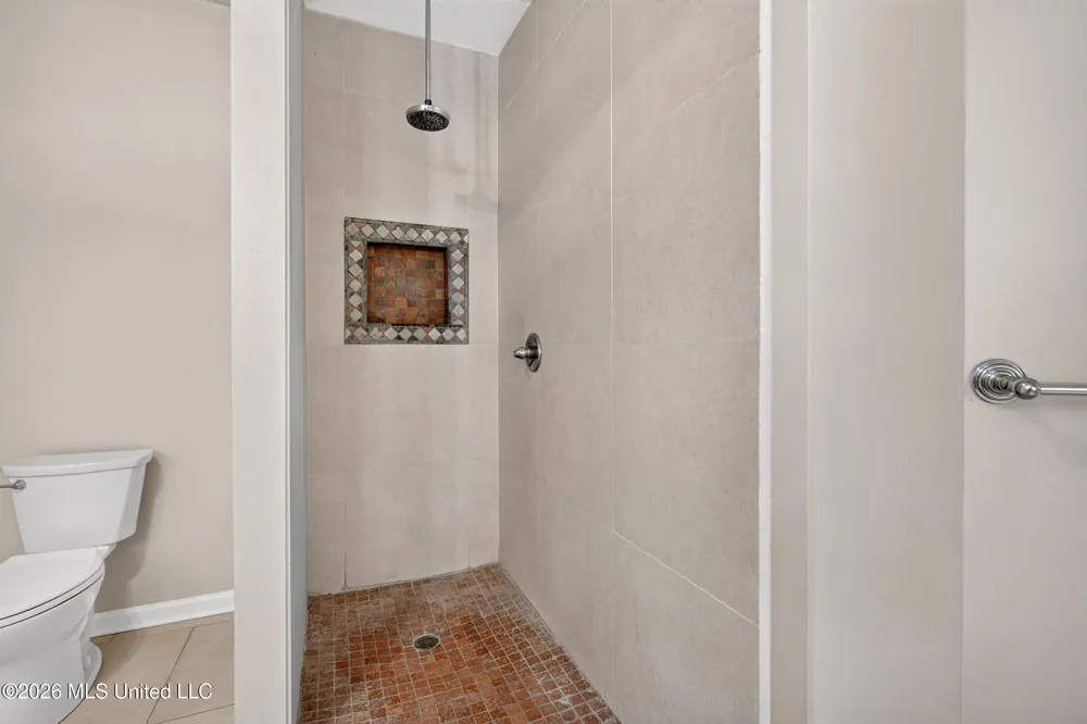 416 W Lamar Avenue Poplarville, MS 39470