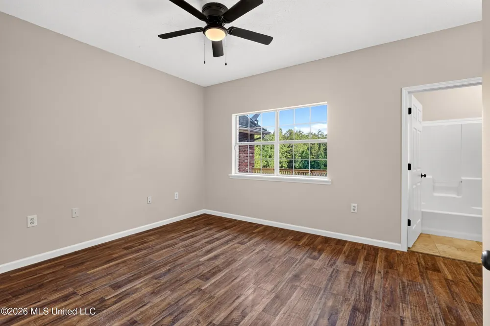 416 W Lamar Avenue Poplarville, MS 39470