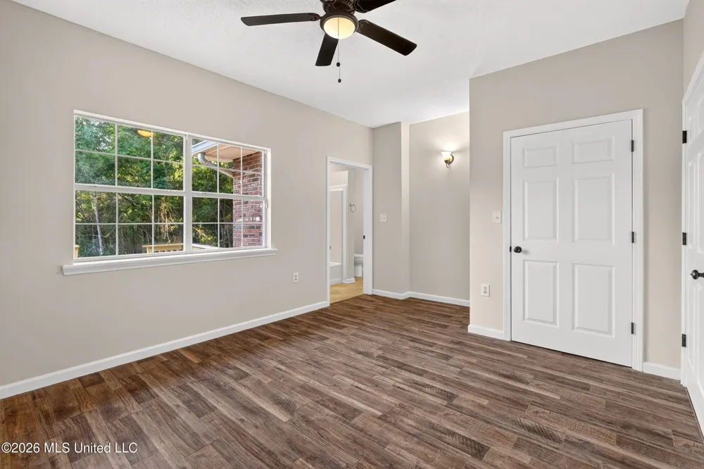 416 W Lamar Avenue Poplarville, MS 39470