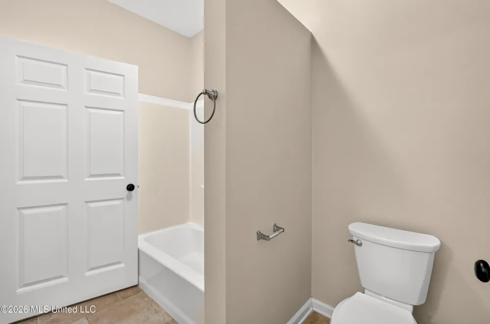 416 W Lamar Avenue Poplarville, MS 39470