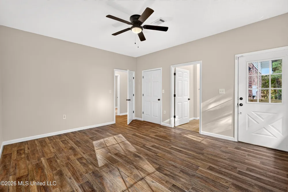 416 W Lamar Avenue Poplarville, MS 39470