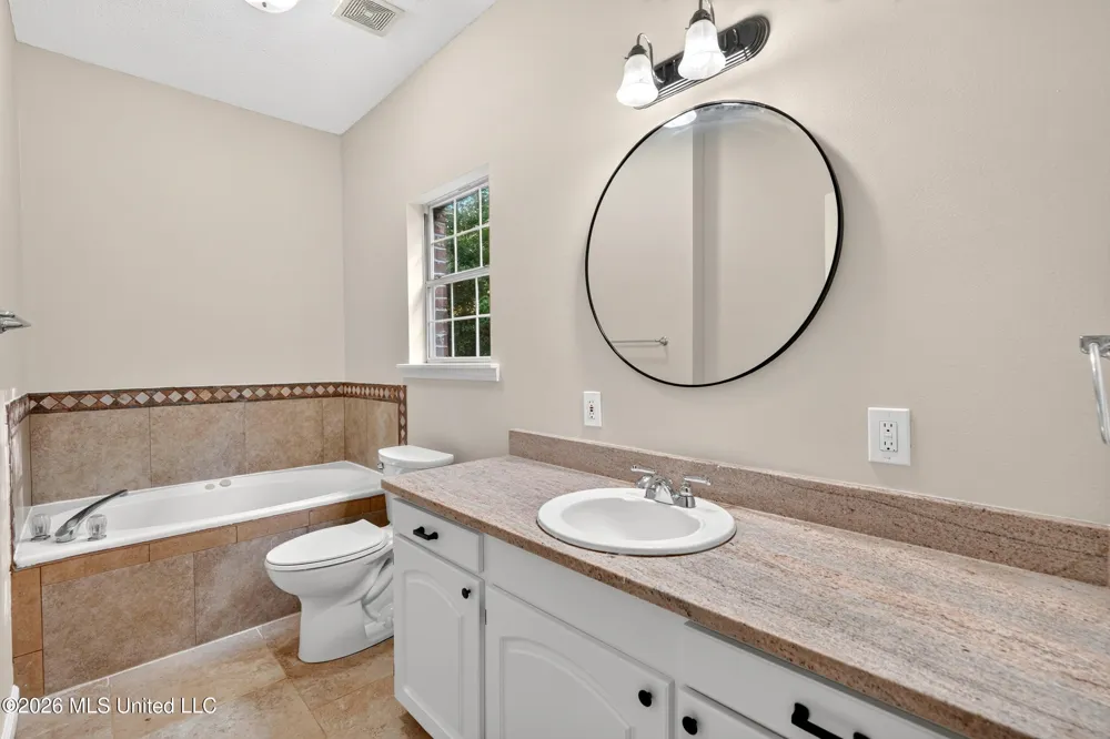 416 W Lamar Avenue Poplarville, MS 39470