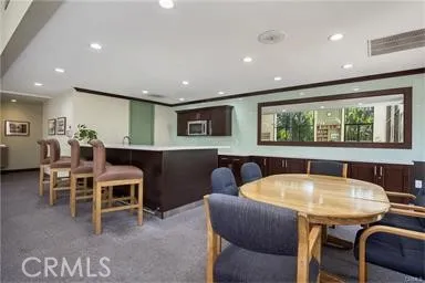 412 Bellflower #104 Long Beach, CA 90814