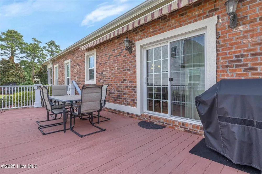 8879 Habersham Place NW Calabash, NC 28467