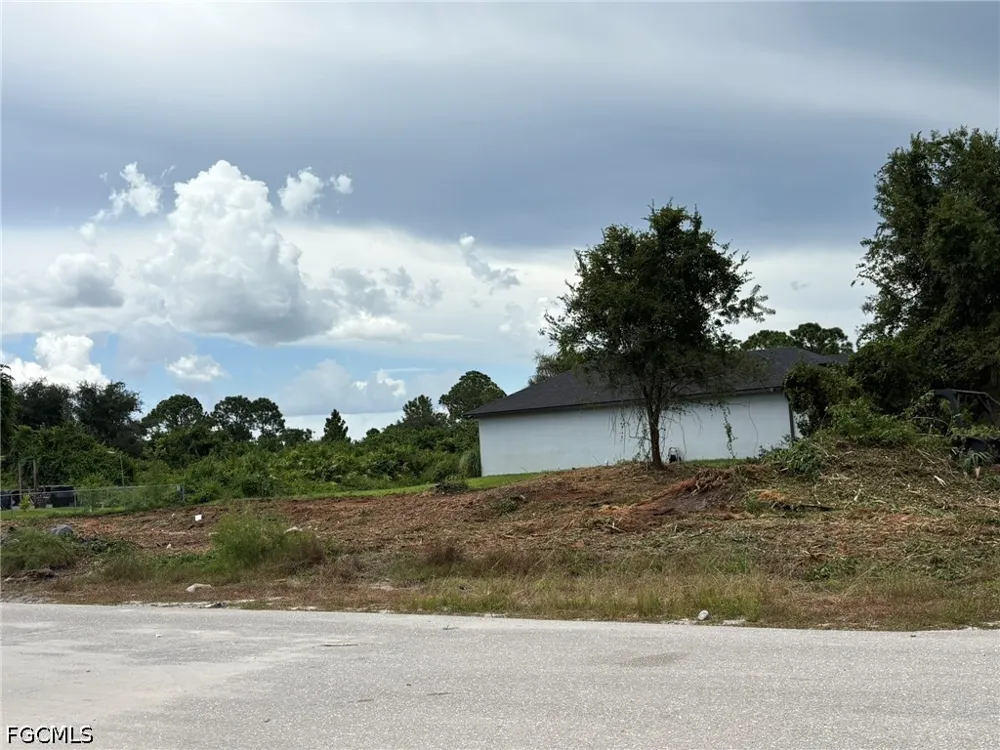 Wanda Avenue S Lehigh Acres, FL 33976