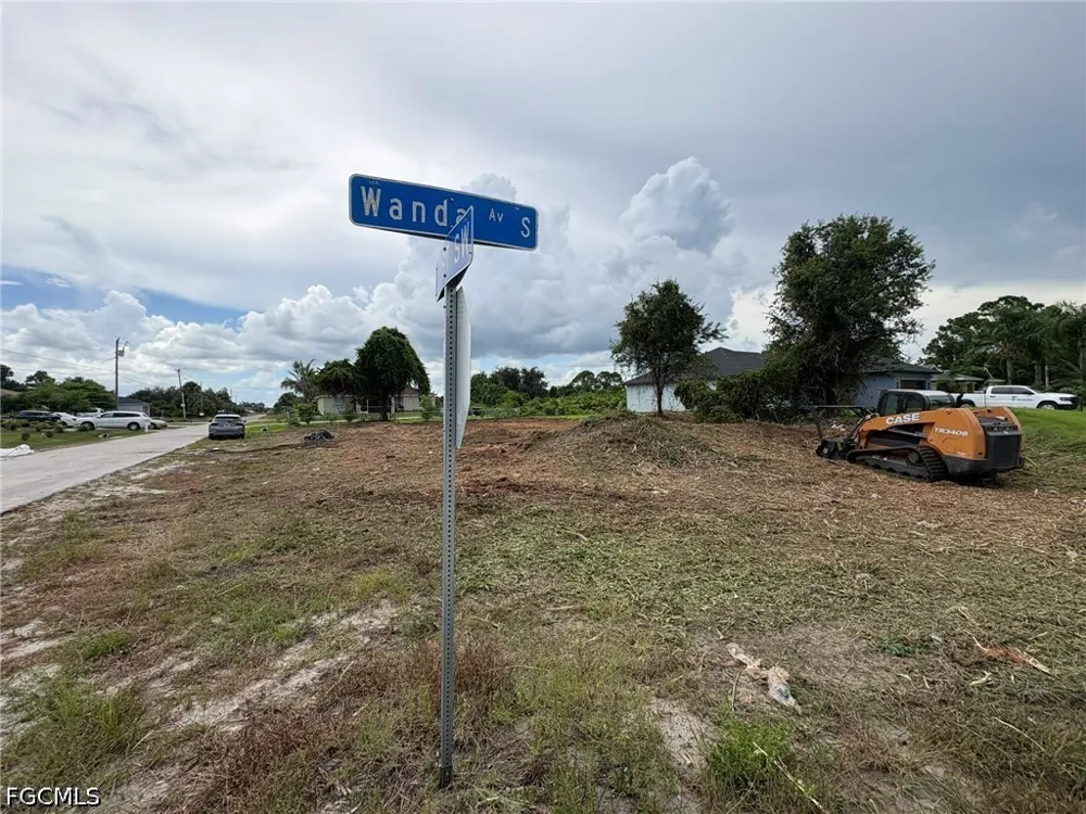 Wanda Avenue S Lehigh Acres, FL 33976