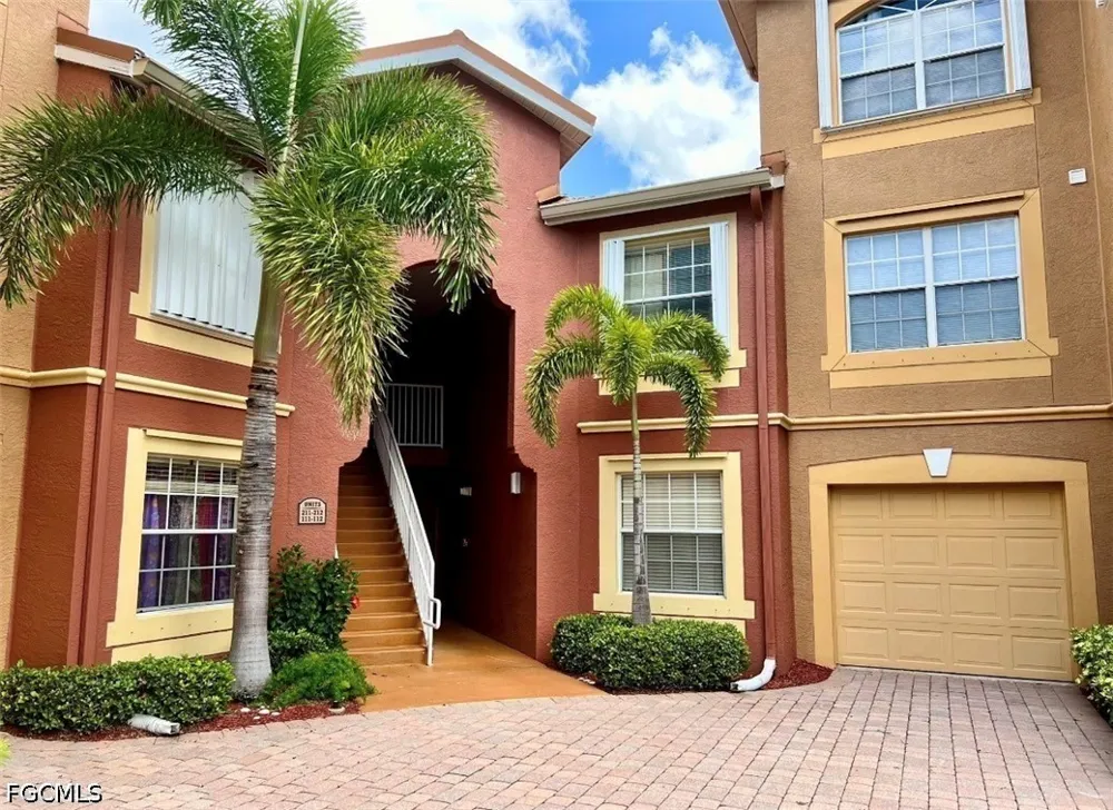 ocean walk Circle #212 Fort Myers, FL 33908