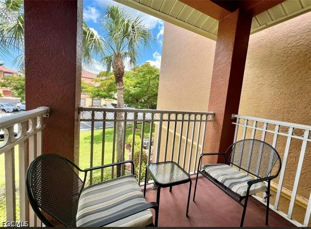 ocean walk Circle #212 Fort Myers, FL 33908