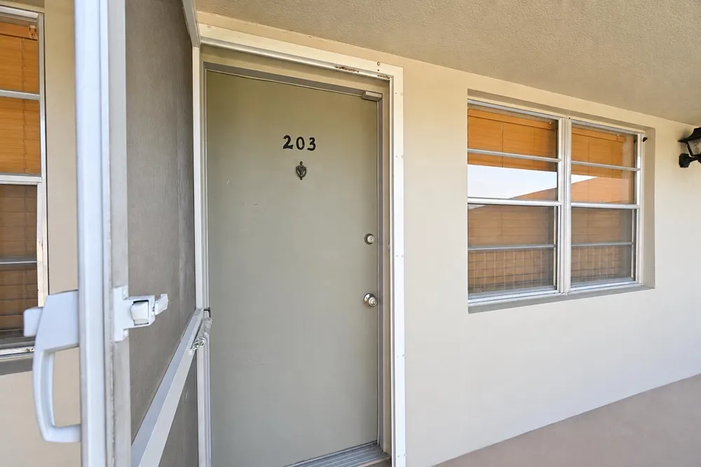 27 LAKE VISTA TRAIL #203 Port St. Lucie, FL 34952