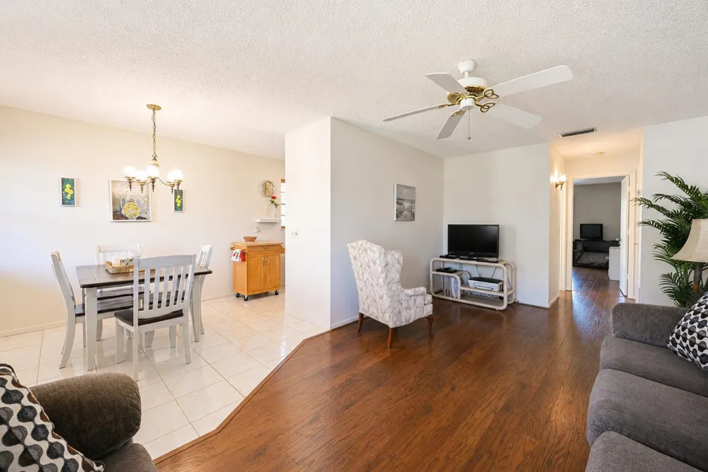 27 LAKE VISTA TRAIL #203 Port St. Lucie, FL 34952