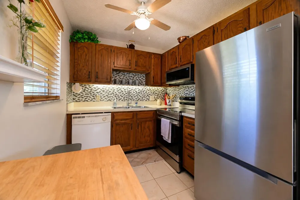 27 LAKE VISTA TRAIL #203 Port St. Lucie, FL 34952