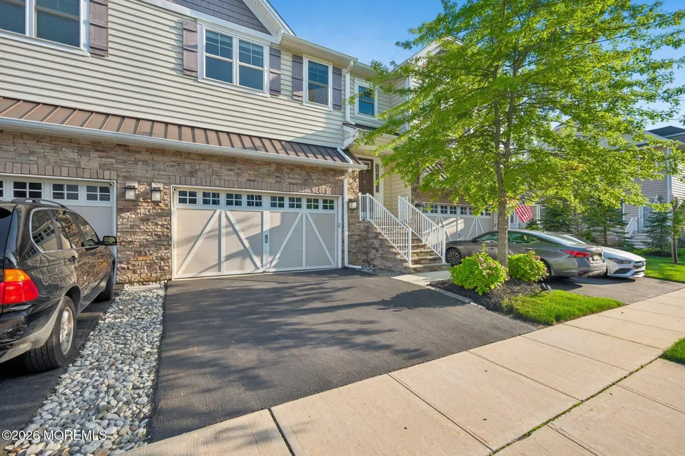 56 Eckert Drive Lincroft, NJ 07738