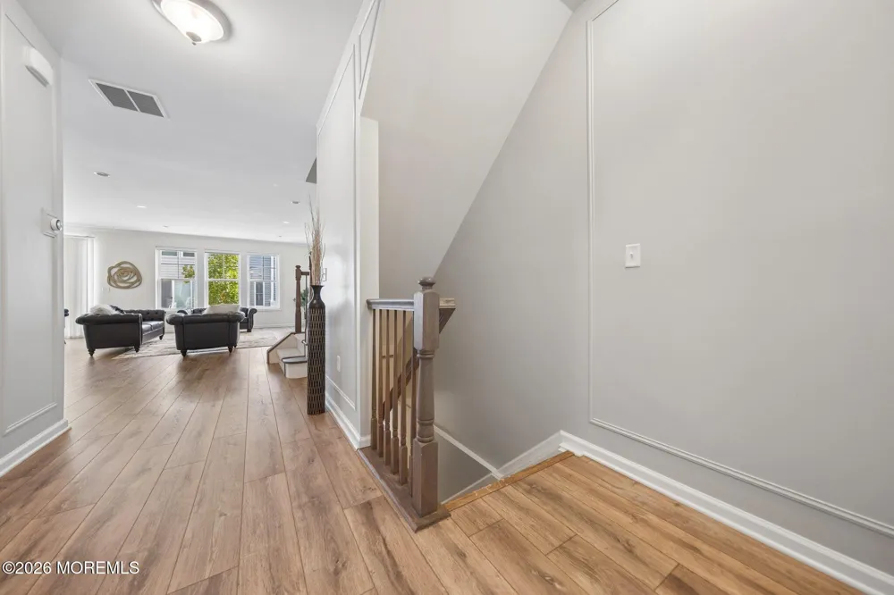 56 Eckert Drive Lincroft, NJ 07738