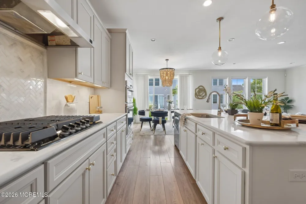 56 Eckert Drive Lincroft, NJ 07738