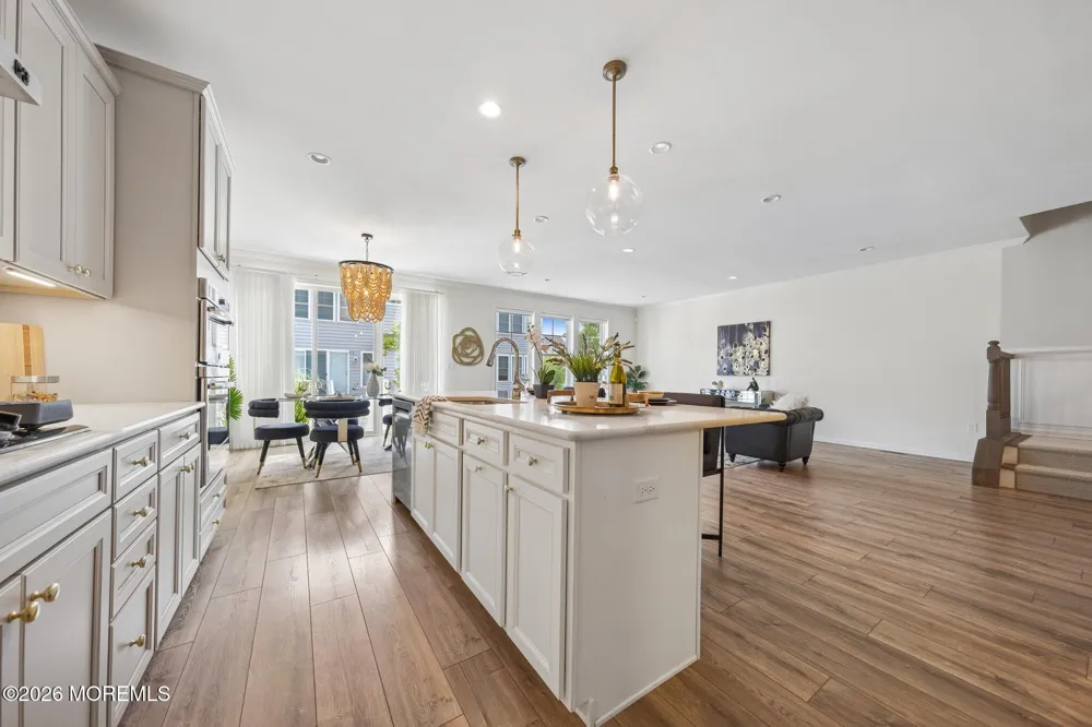 56 Eckert Drive Lincroft, NJ 07738
