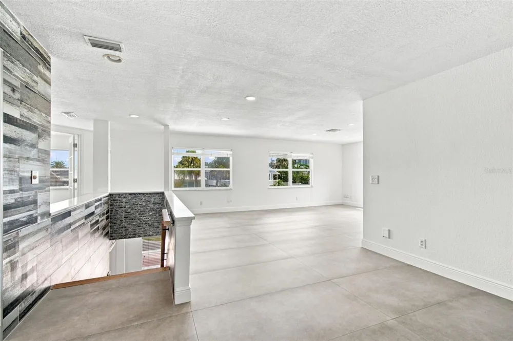 112 16TH STREET Belleair Beach, FL 33786