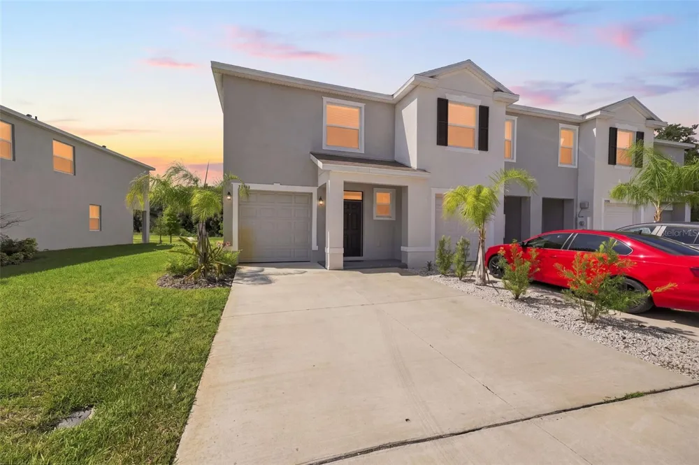 32898 PEZ LANDING LANE Wesley Chapel, FL 33543