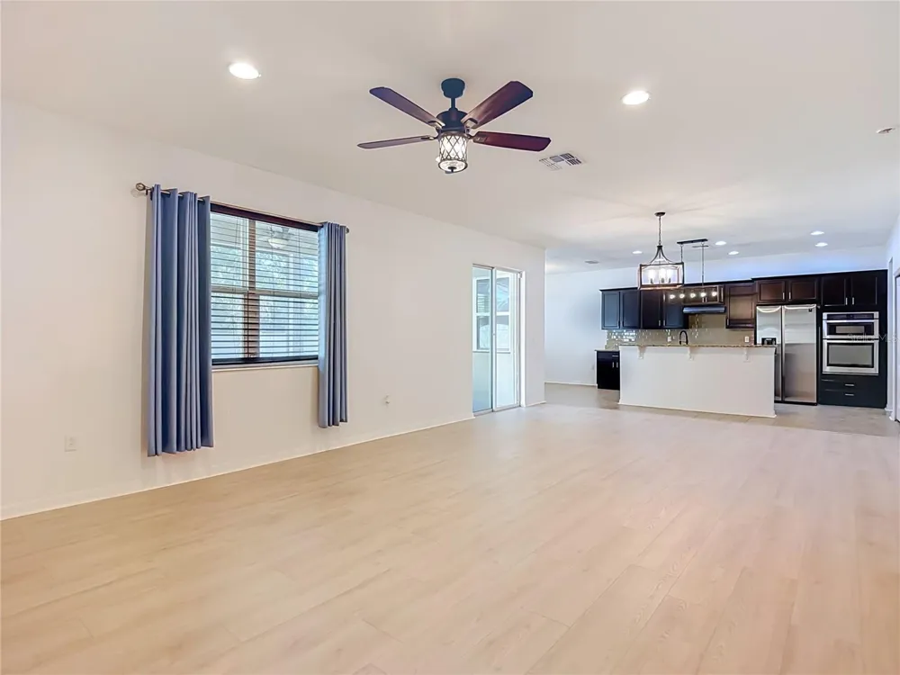 1113 CANYON OAKS DRIVE Brandon, FL 33510
