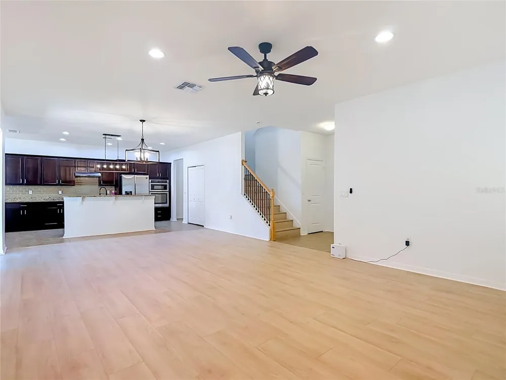 1113 CANYON OAKS DRIVE Brandon, FL 33510