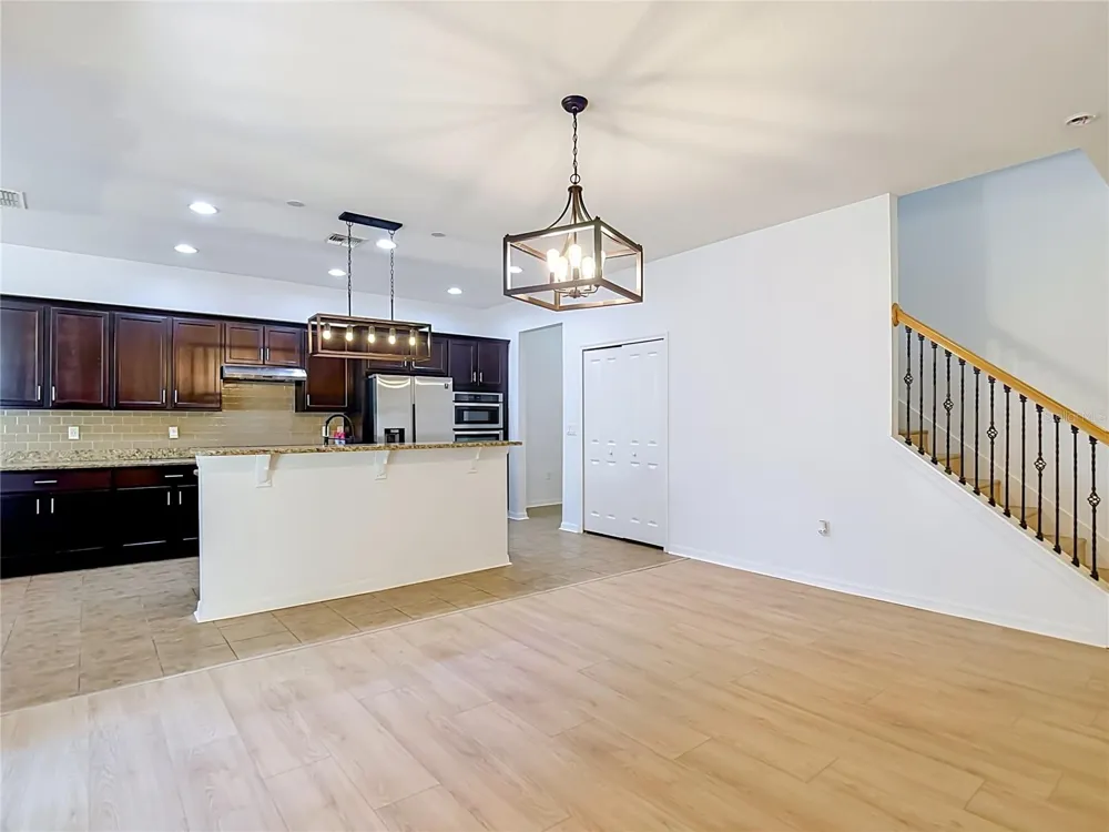 1113 CANYON OAKS DRIVE Brandon, FL 33510