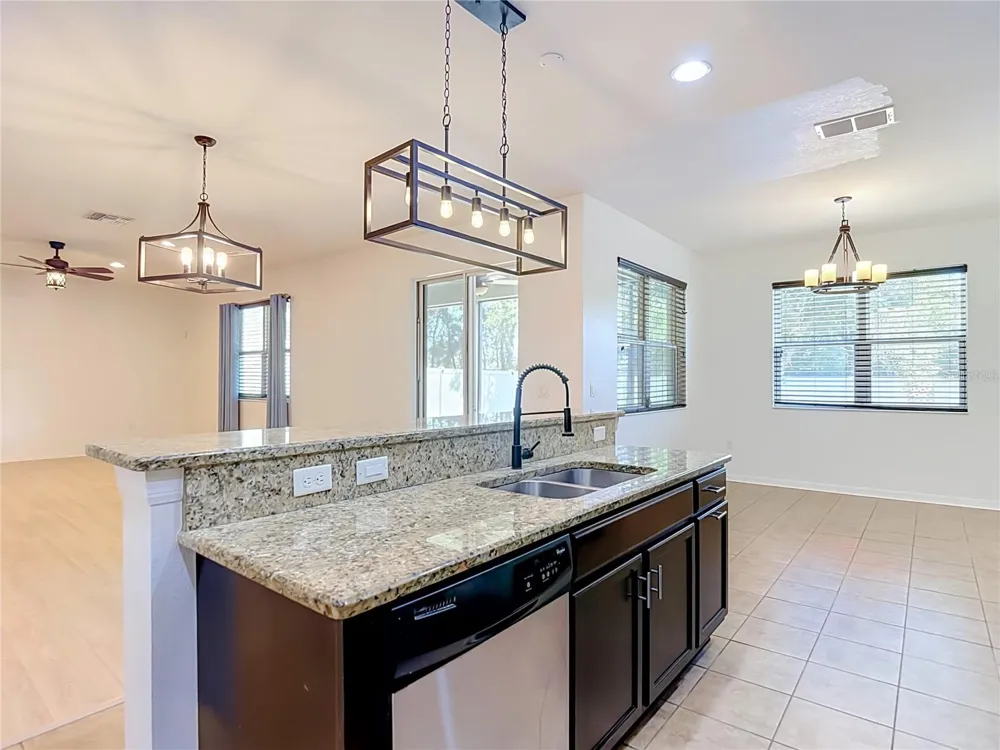 1113 CANYON OAKS DRIVE Brandon, FL 33510